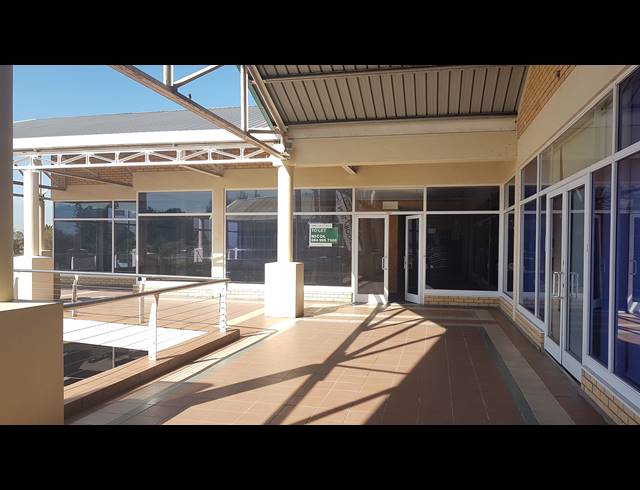 1,004M² OFFICE TO LET IN TYGER VALLEY